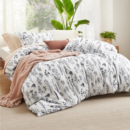 Midnight Meadow Reversible Duvet Cover Set