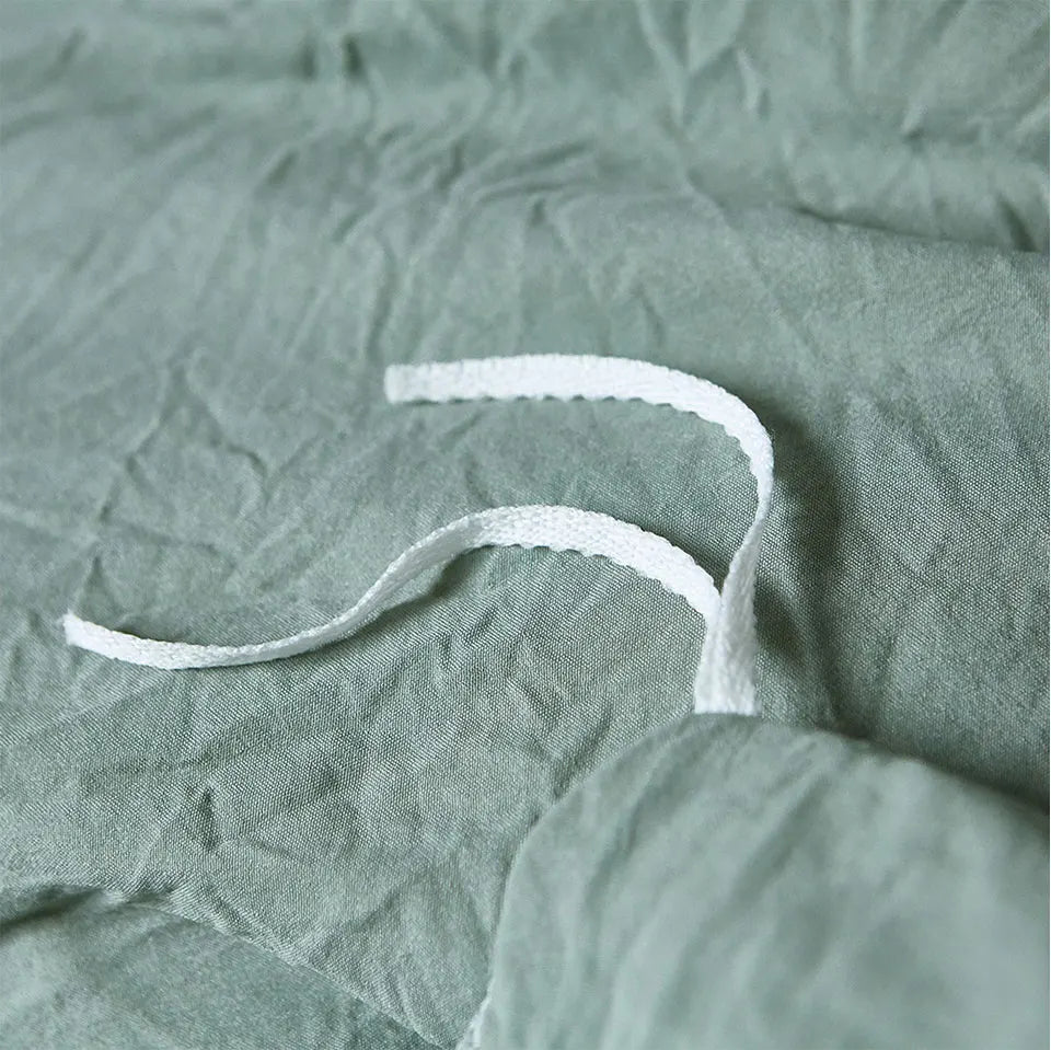 Pom-Pom Cloudscape Duvet Set