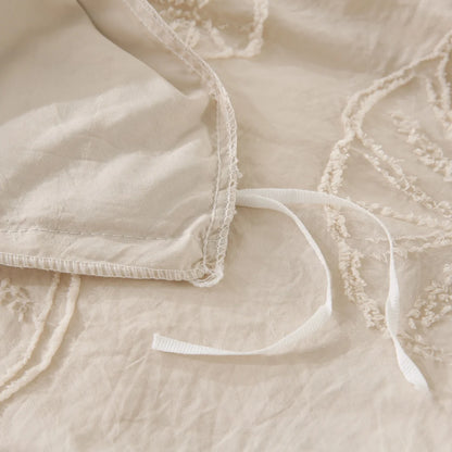 Melissa Tufted Circle Duvet Cover Set