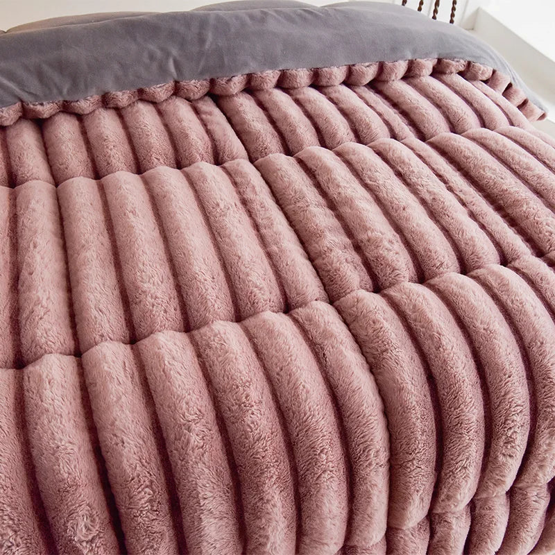 VelvetCloud Reversible Winter Comforter