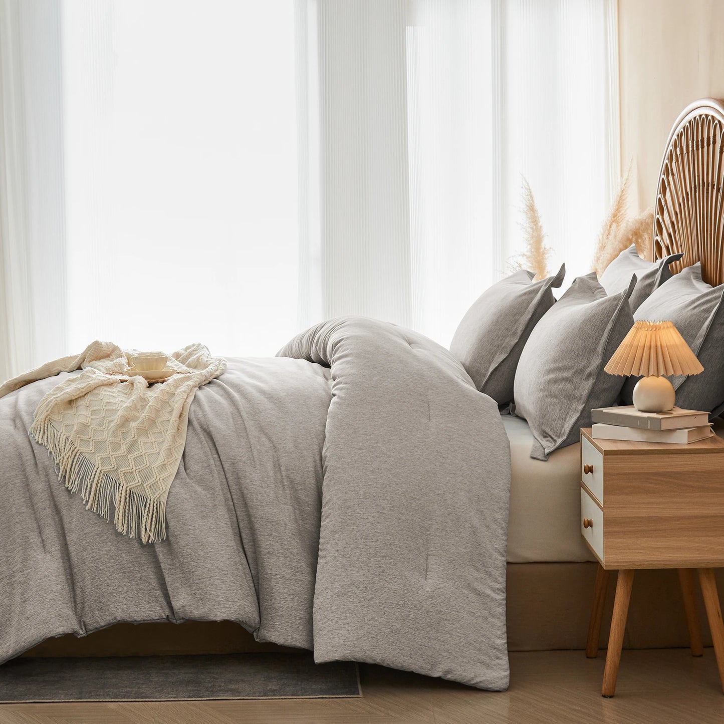 SereneSky Cationic Comforter Set