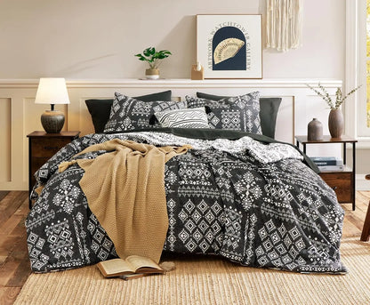 Sierra Nights Reversible Aztec Western 7-Piece King Comforter Set