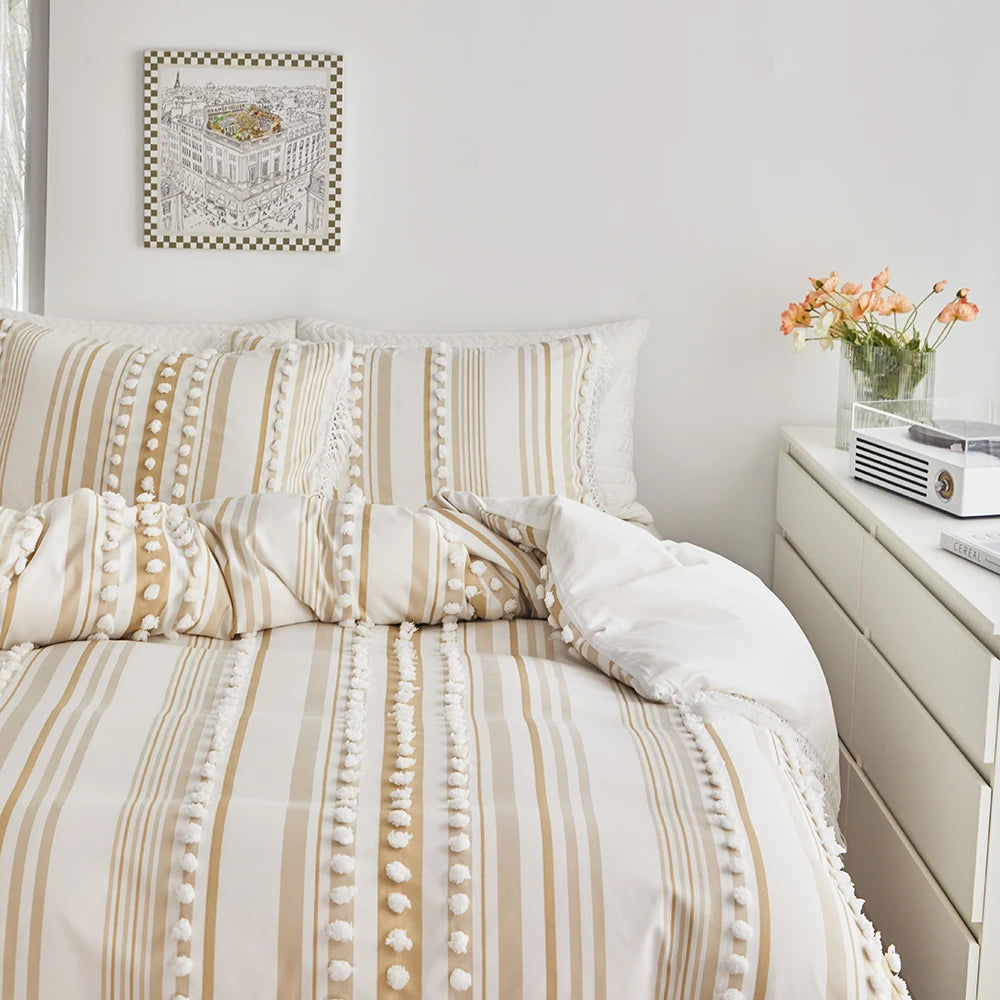 WanderWeave Pom-Stripe Bedding Set
