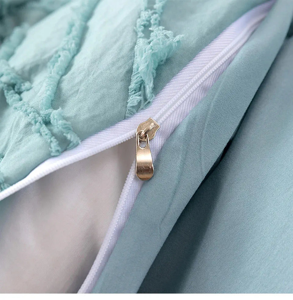 Roselle Tufted Geometric Duvet Cover Set