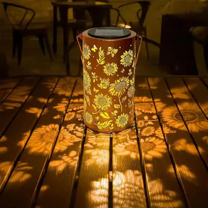 SunLuma Bloom Solar Garden Lantern