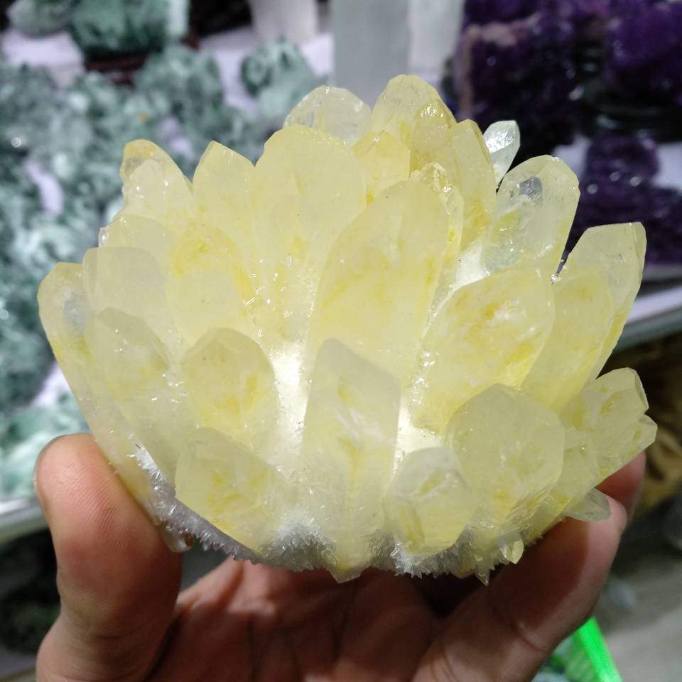 600g Natural Yellow Quartz Crystal Blackbrdstore