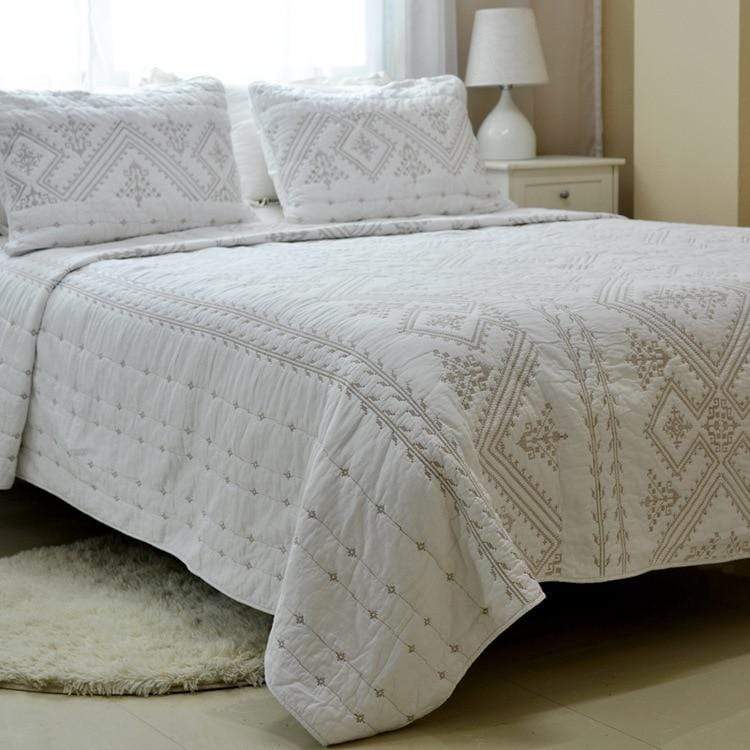 Alison Embroidered Bedspread Blackbrdstore