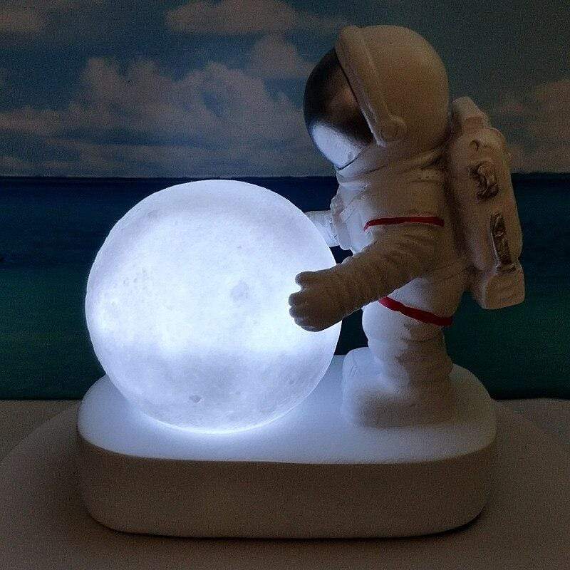 Astronaut On The Moon Night Light Blackbrdstore