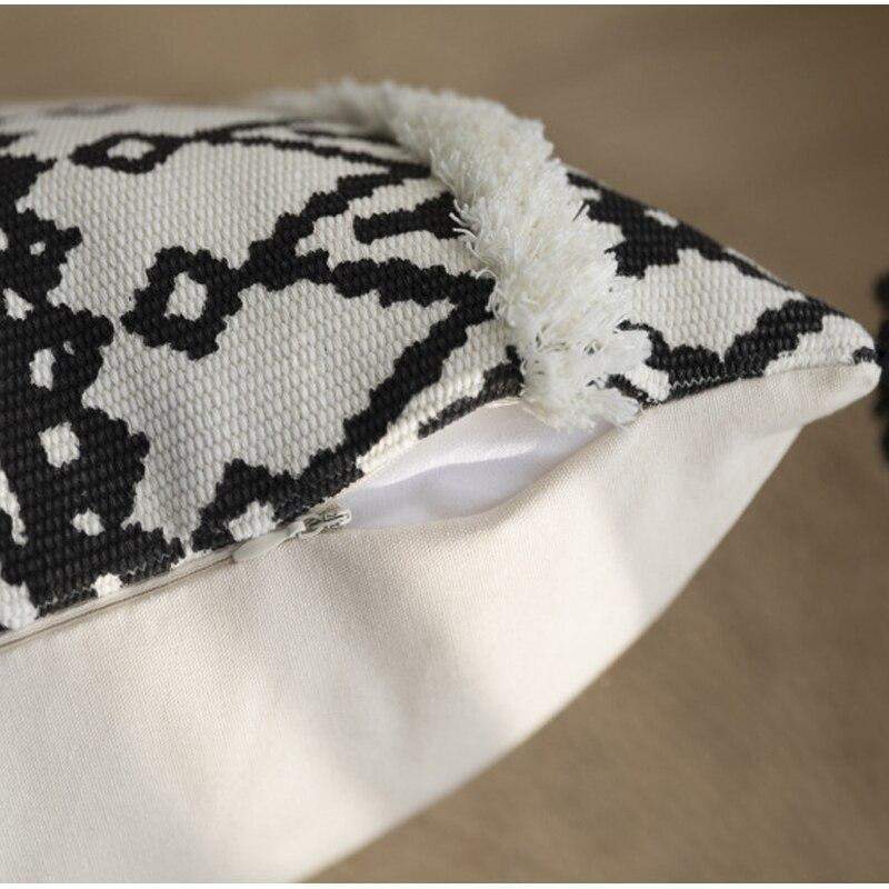 Black & White Geometric Cushion Cover Blackbrdstore