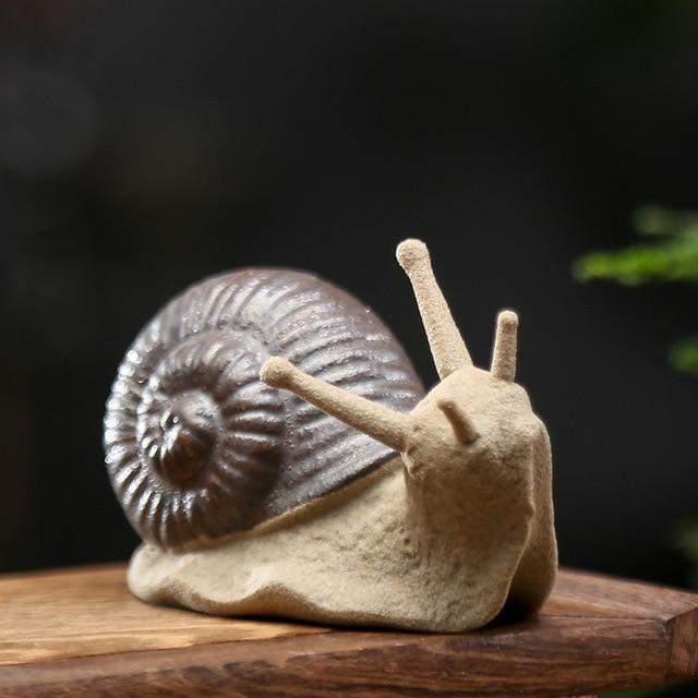 Ceramic Snail Ornaments Blackbrdstore