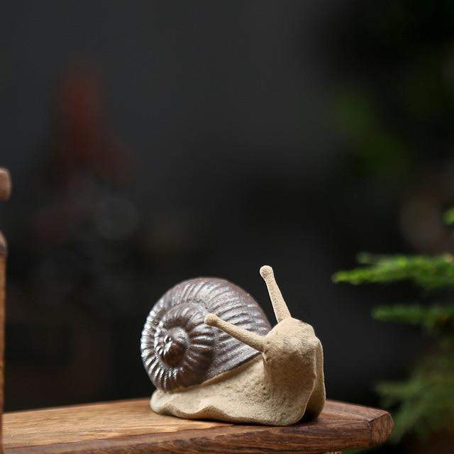 Ceramic Snail Ornaments Blackbrdstore