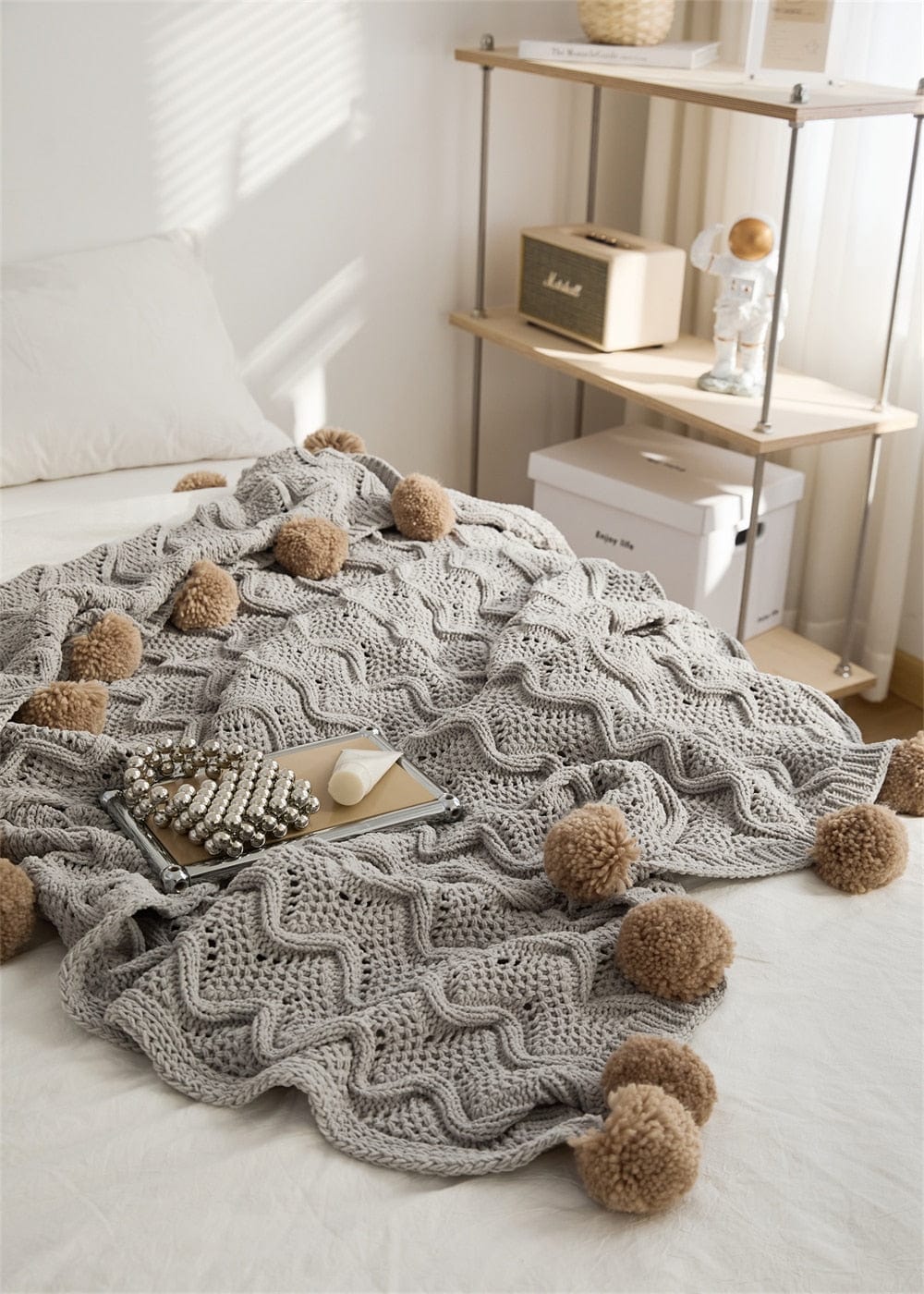 Chunky Pompoms Knitted Blanket Blackbrdstore