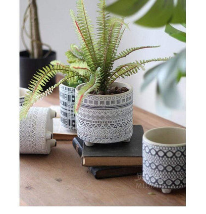 Creative Ceramic Flower Pot With Legs Blackbrdstore