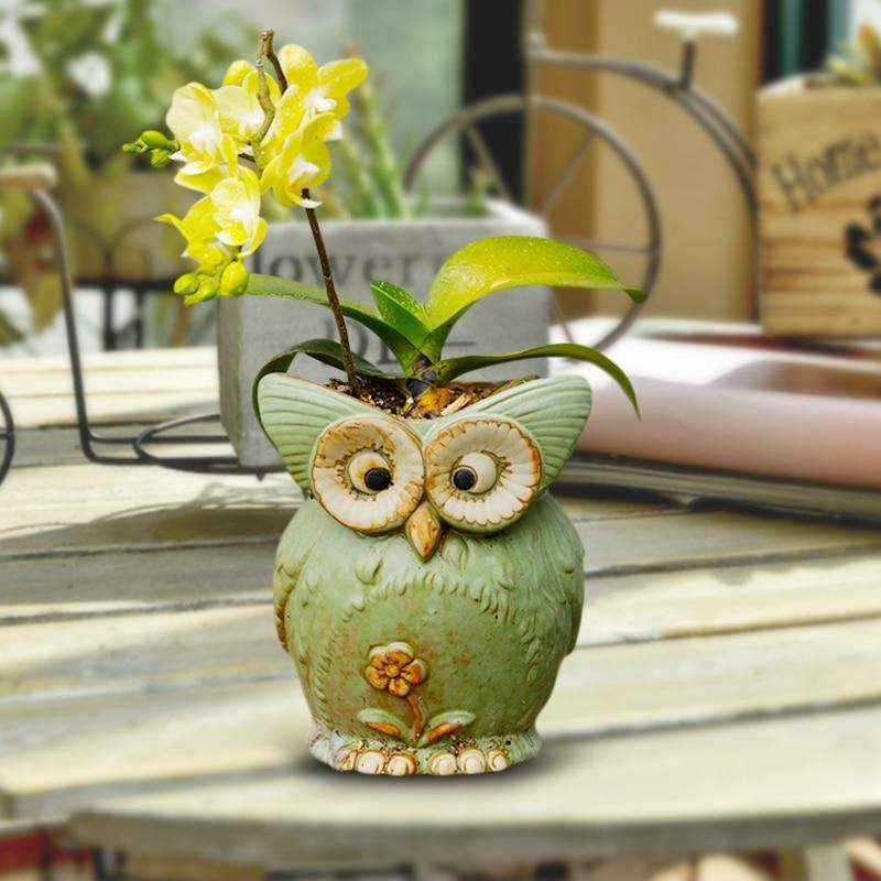 Crookshanks Owl Plant Ceramic Pot Blackbrdstore