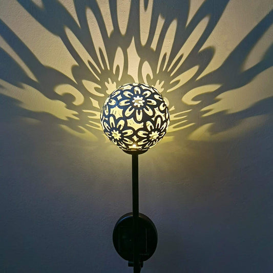 Daisy Solar Hollow Ball Lamp Blackbrdstore