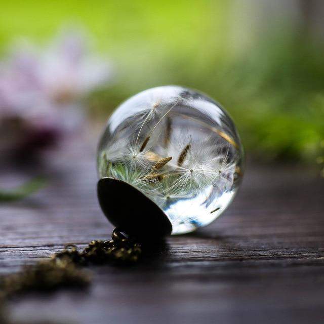 Dandelion Necklace Blackbrdstore