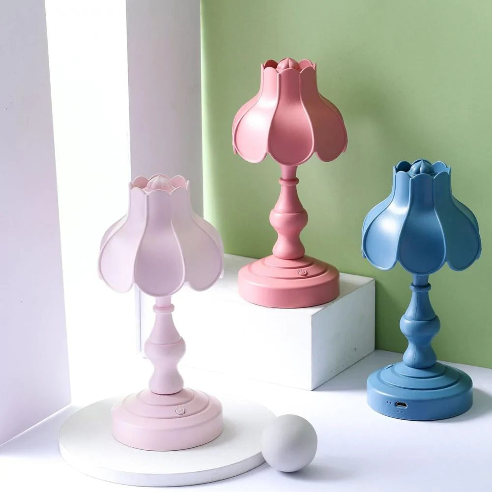 Lotus Shaped LED Mini Retro Light Blackbrdstore