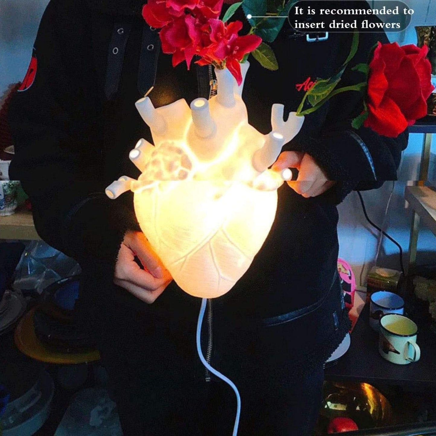 Love in Bloom Lamp Blackbrdstore