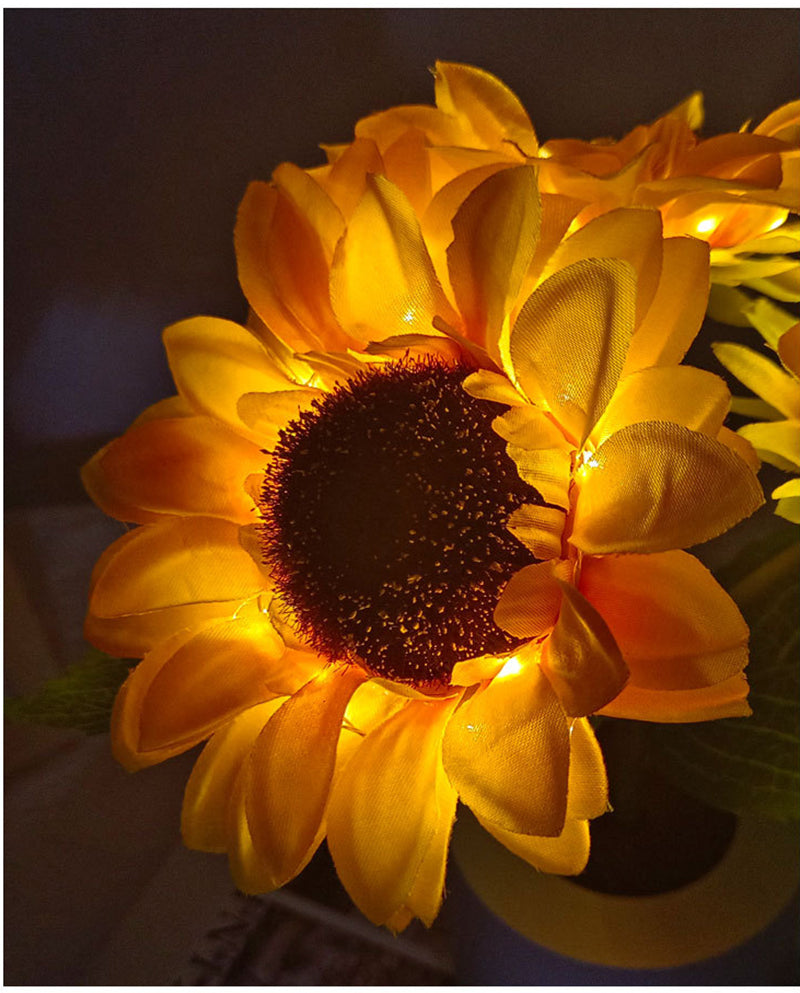 Sunflower Table Lamp