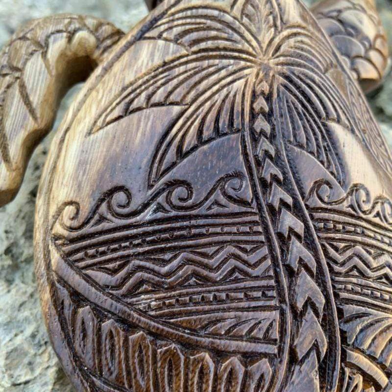 Sea Turtle Wood Figuirine Blackbrdstore