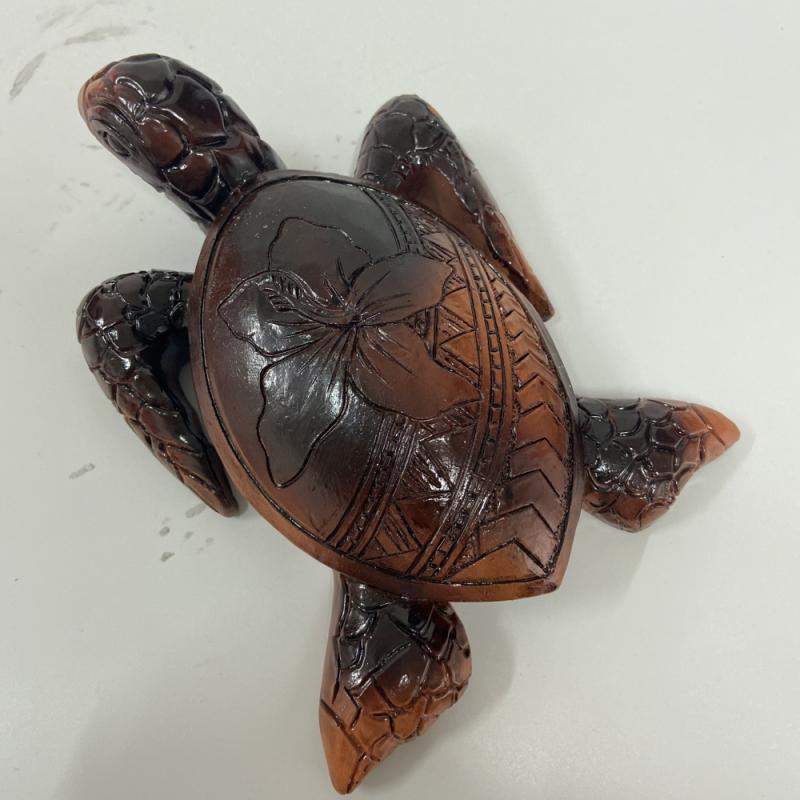 Sea Turtle Wood Figuirine Blackbrdstore