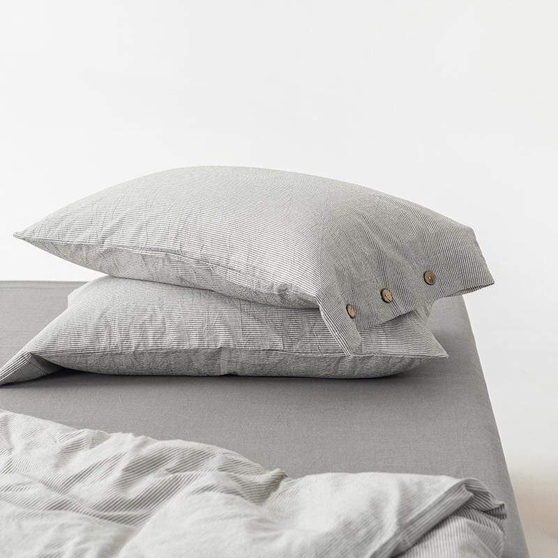 Ultrasoft Washed Cotton Duvet Cover with Buttons Blackbrdstore