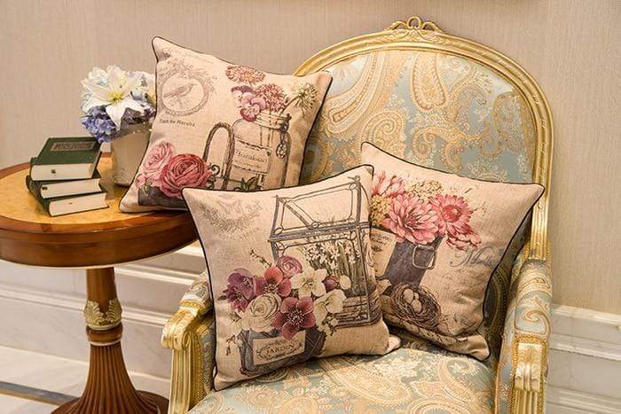 Vintage Retro Flower Throw Pillow Blackbrdstore