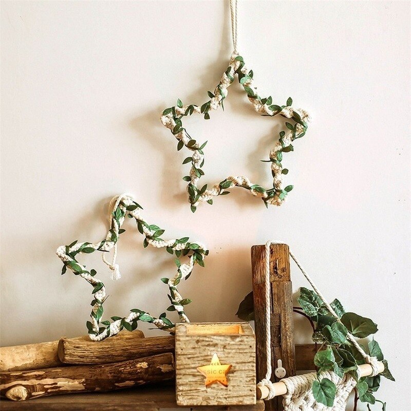 Nordic Macrame Stars With Leaves